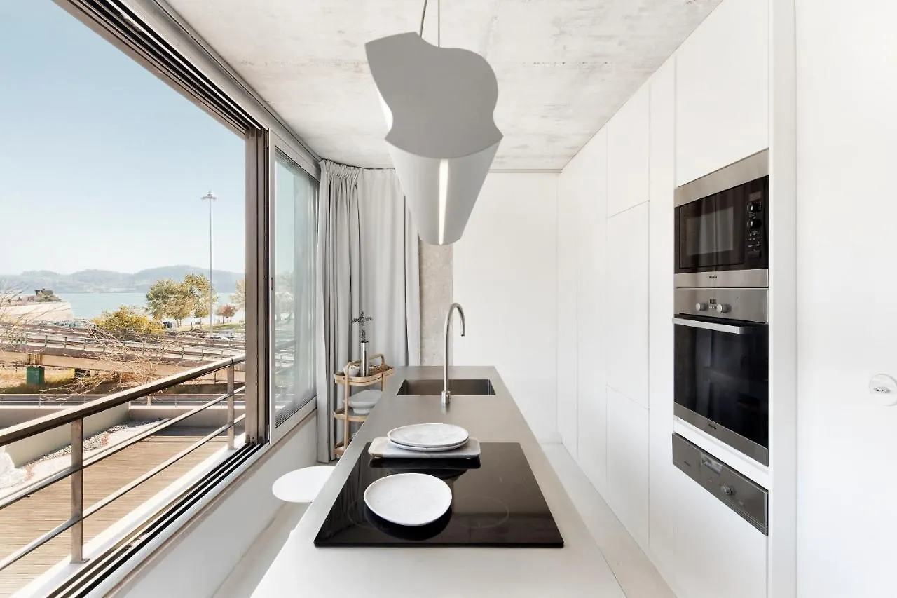 Loft River Lisbon -With Garage 0*,  البرتغال